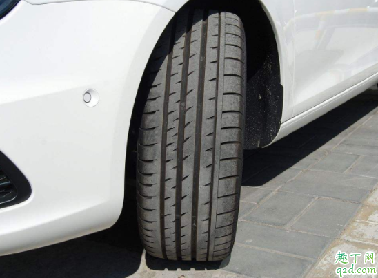 汽車輪胎溝槽有什么用 汽車可以換裝舊輪胎嗎1