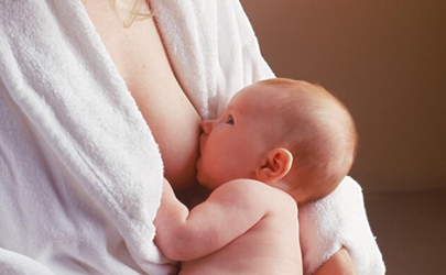 新生兒什么時候戒奶睡最好 新生兒哪種奶睡需要戒